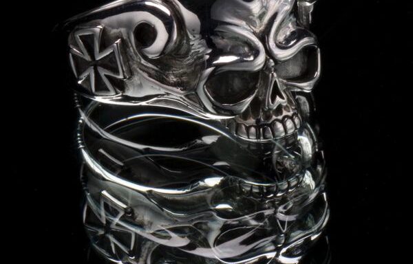 Skull and Cross – Sterling Silver Ring