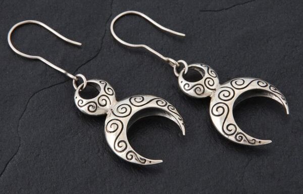 Goddess – Sterling Silver Drop Earrings