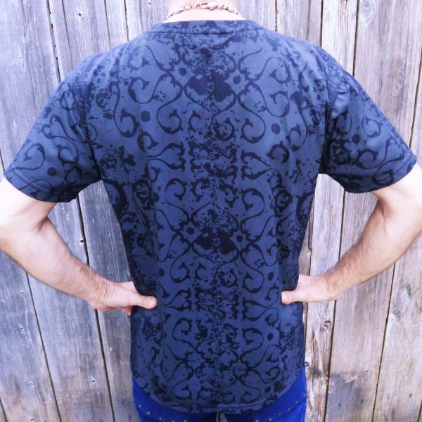 Ceremonial Dragon - Black - SS