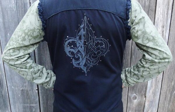 Fleur de Lis – Vest
